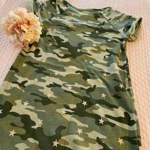 Camouflage short sleeve shift dress